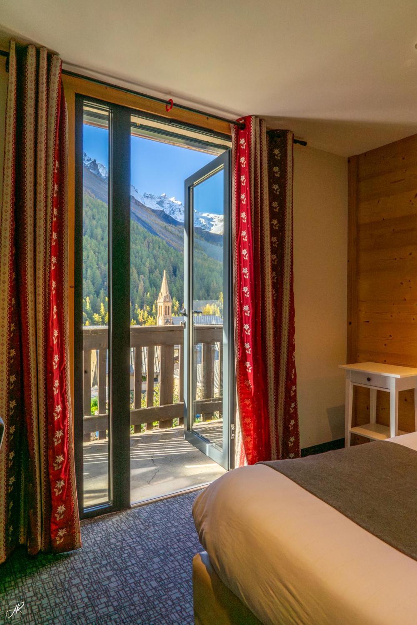 Hotel Le Faranchin Виллар-д'Арен Экстерьер фото